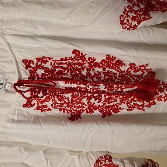 Chic Connection White Dresss w Red Embroidery Womens Size Large (Jacqueline #23) - Picture 4 of 7